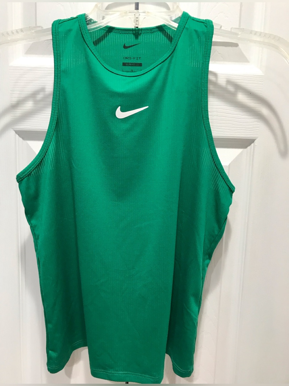 🍏  Nike Kids Dry Slim Fit Top, Size G